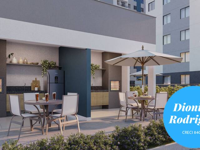 Apartamento para Venda em Fortaleza - 5