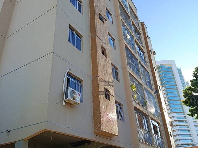 #573 - Apartamento para Venda em Fortaleza - CE