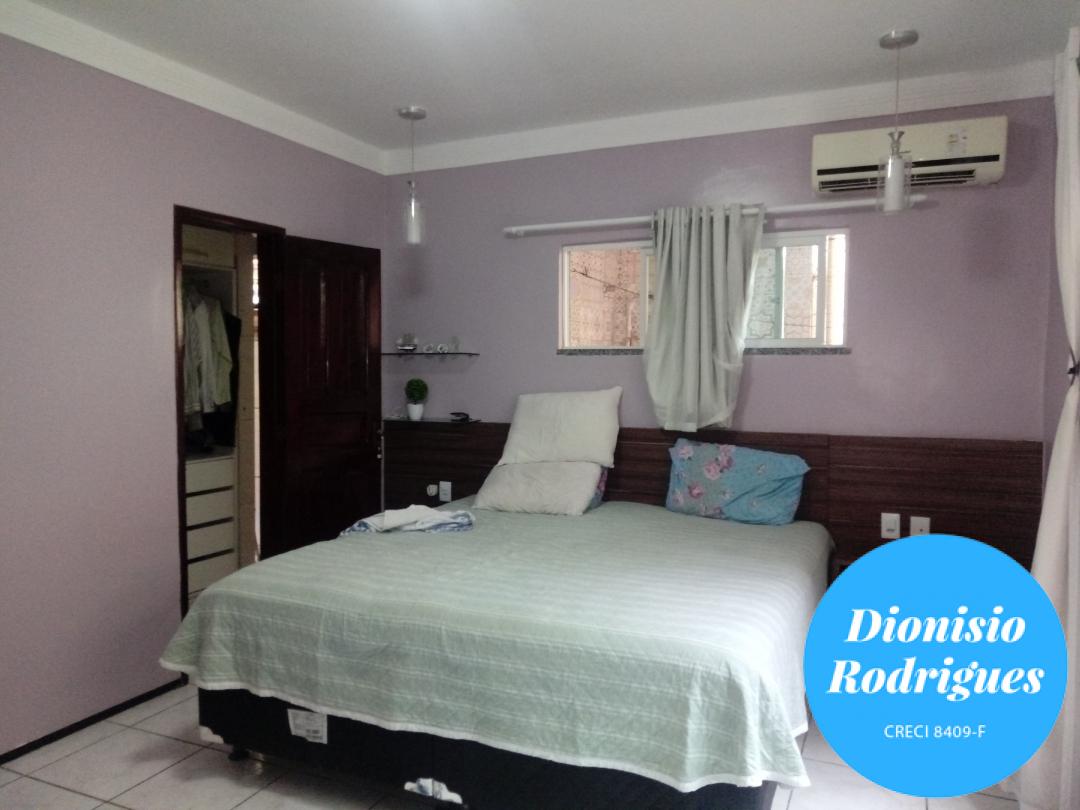 Casa à venda com 3 quartos, 308m² - Foto 16