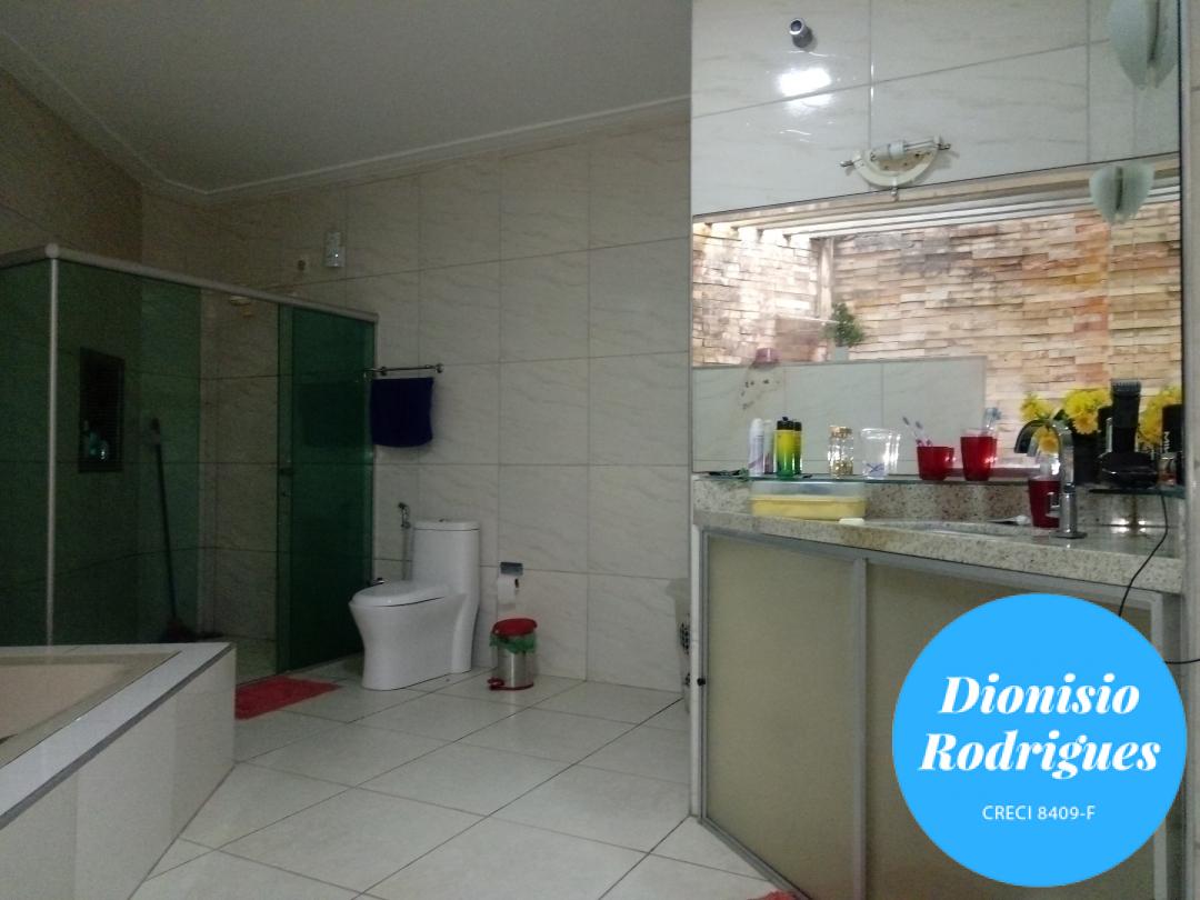 Casa à venda com 3 quartos, 308m² - Foto 20