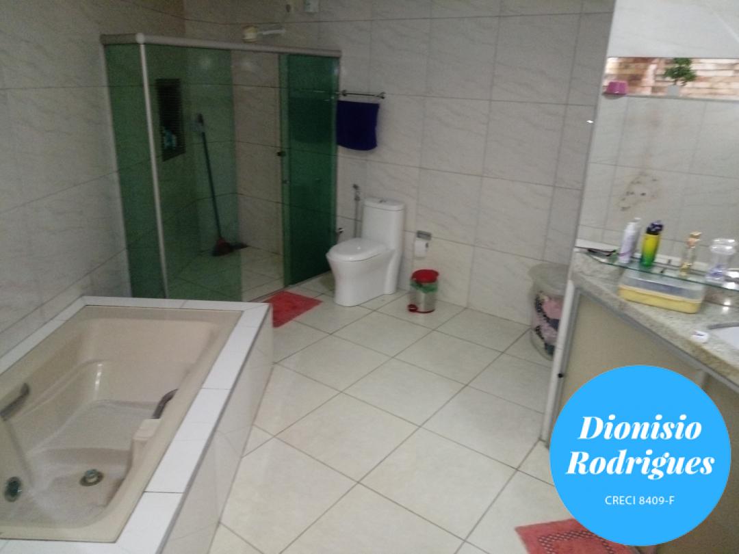 Casa à venda com 3 quartos, 308m² - Foto 24