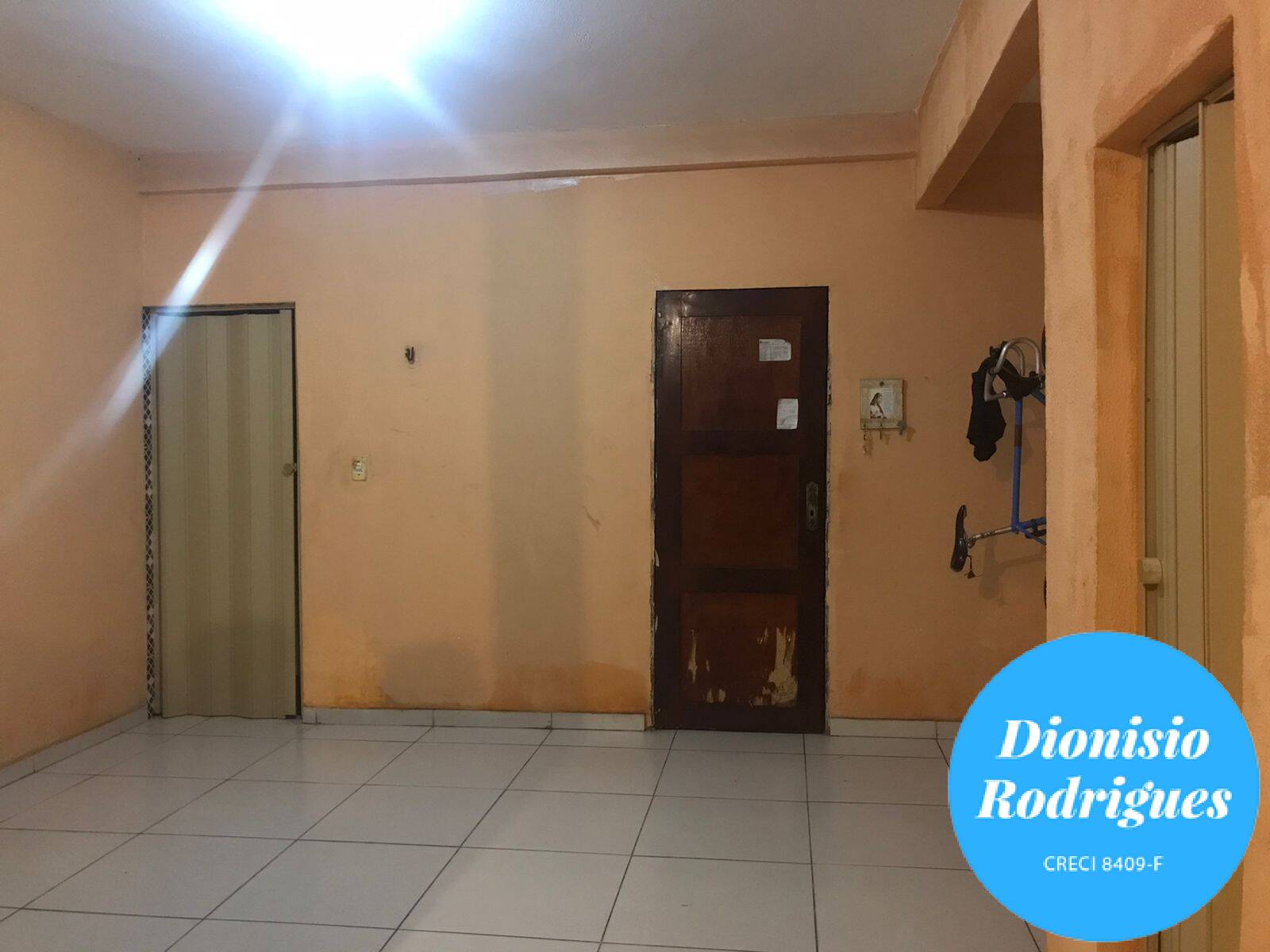 Casa à venda com 3 quartos, 148m² - Foto 3