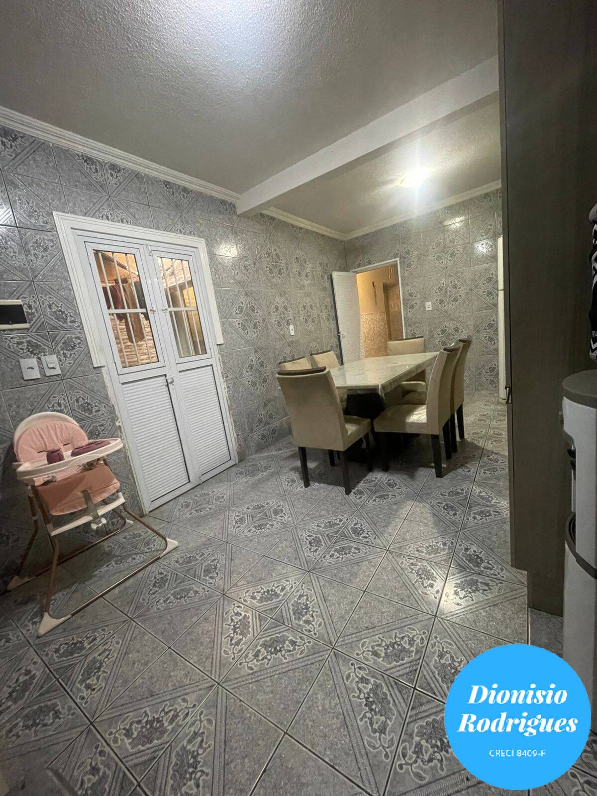 Casa, 6 quartos, 269 m² - Foto 9